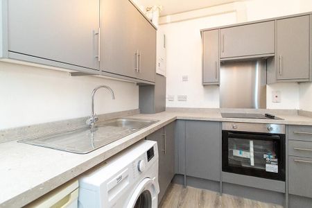 1 bedroom flat to rent - Photo 4