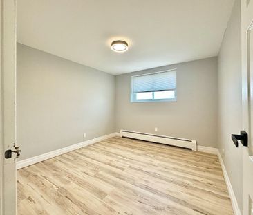 For Lease - 413 Hazel Street Unit# 104, Waterloo, Ontario - Photo 3