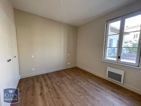 Location Appartement 3 pièces 54m² NARBONNE 11100 - Photo 4