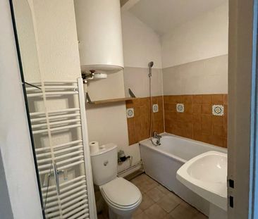 Location Appartement 2 pièces 42m² LYON 7ème - Photo 3