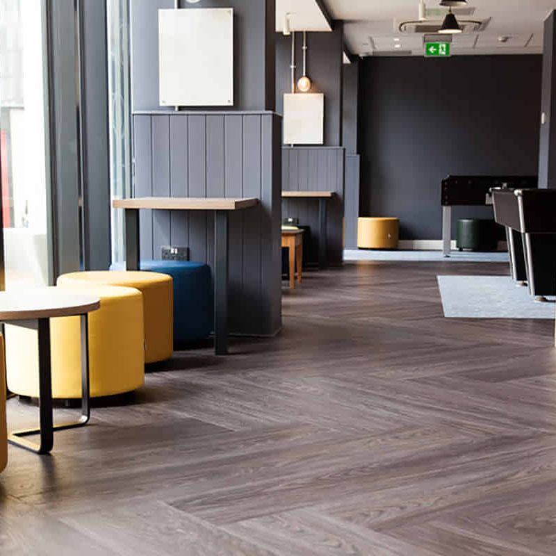 Large Studio - Photo 1