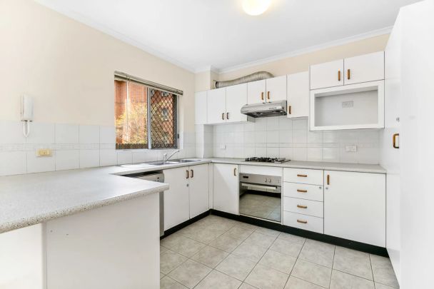 3/48 Albert Street, Hornsby. - Photo 1