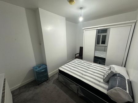 Room in a Shared House, Passey Road, B13 - Photo 2