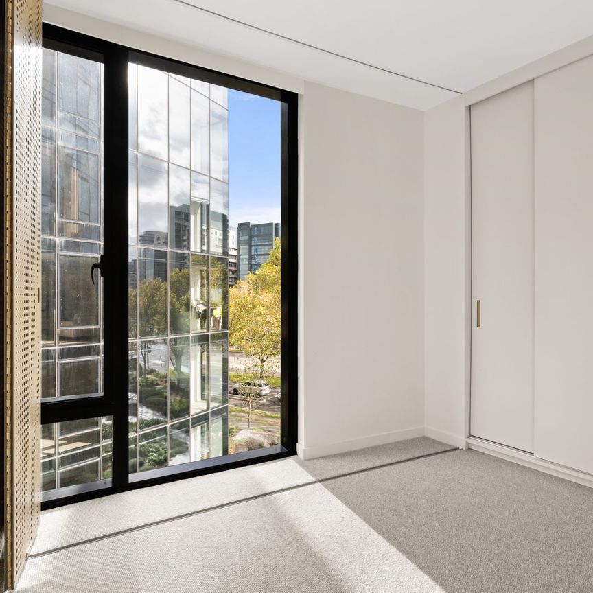 301 / 601-605 St Kilda Road - Photo 1
