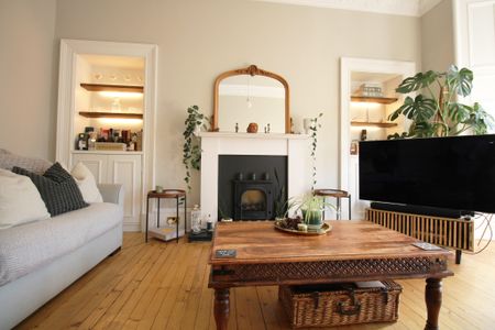 West Princes Street, Woodlands, Glasgow - Photo 2