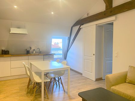 Location Appartement 2 pièces 45m² VILLEFRANCHE SUR SAONE 69400 - Photo 4