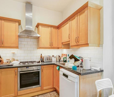 2 bedroom apartment to rent - Photo 6 | Rentumo