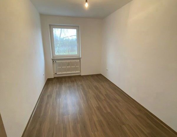 Hier findet jeder seinen Platz: 3,5-Zimmer-Stadtwohnung - Photo 1