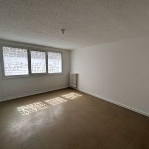 Location Appartement 3 pièces 59m² - Photo 2