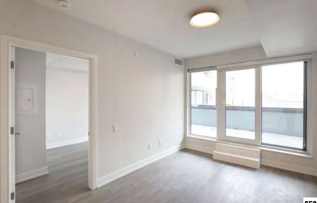 For Lease - 2525 Bathurst Street Unit# 1011, Toronto, Ontario - Photo 1
