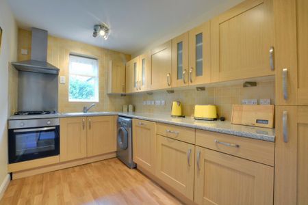 2 bedroom apartment to rent - Photo 5