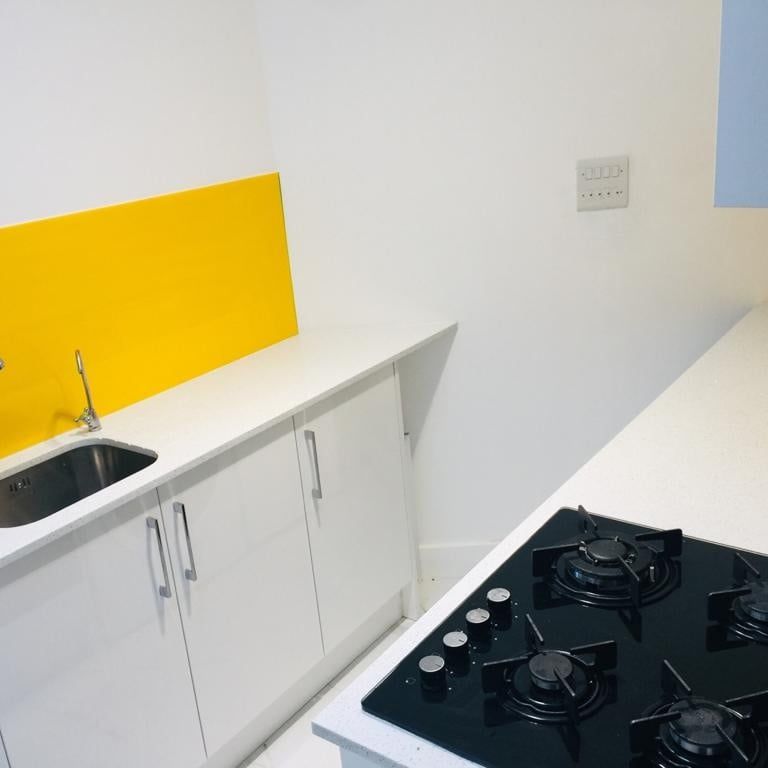 Studio Flat, Chaucer Avenue, TW9 - Photo 1