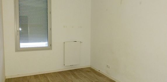 Apartment - Photo 2