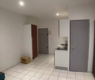 Location Appartement 1 pièce 23m² AURIOL 13390 - Photo 1