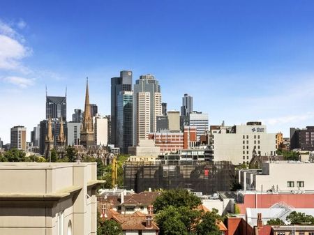 SENSATIONAL LOCATION, SENSATIONAL CITY VIEWS! - Photo 3