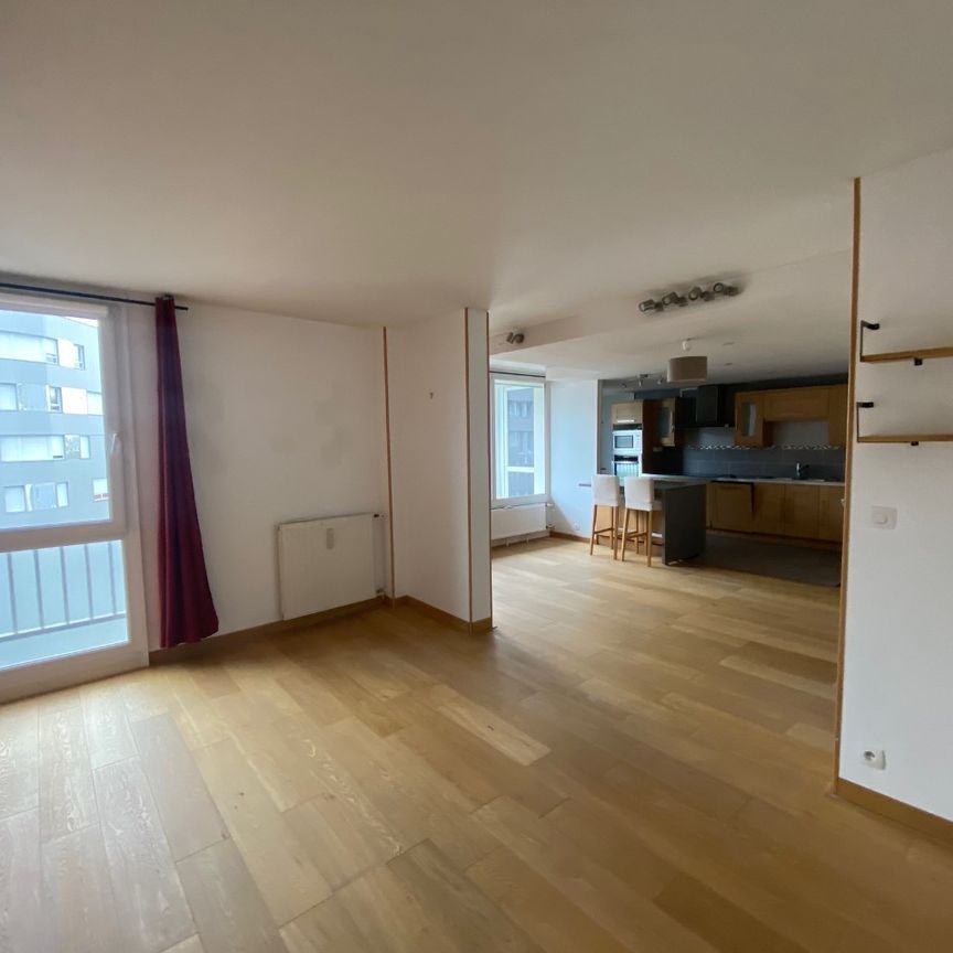 Location Appartement 4 pièces 84m² LA MADELEINE 59110 - Photo 1