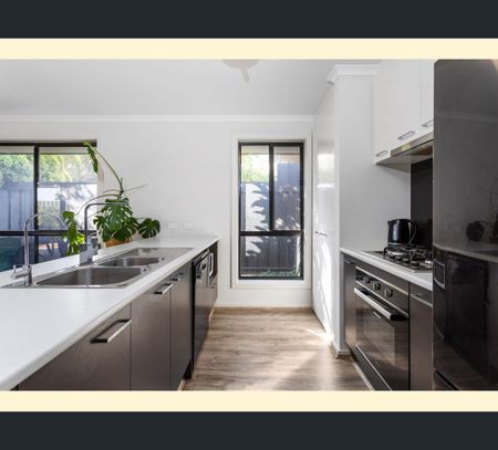 18B Rowe Street, Para Hills, SA 5096 - Photo 4
