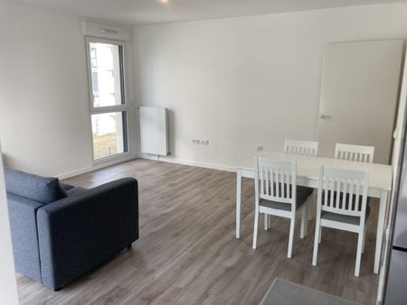 location Appartement T3 DE 66.36m² À CHAMPIGNY SUR MARNE - Photo 3