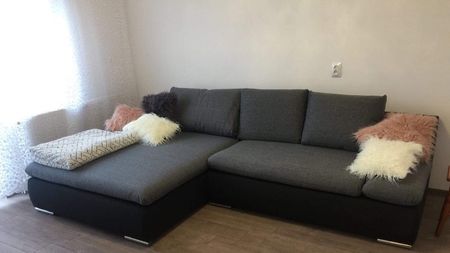 Duża, ładna kawalerka z balkonem - Zdjęcie 5