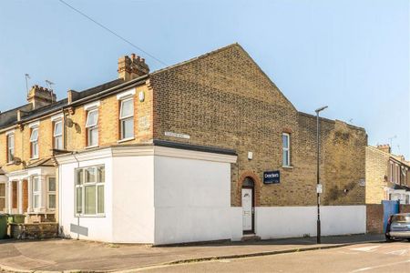 4 bedroom house to rent - Photo 3