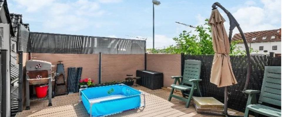 125 m² Maisonnette Wohnung mit Einbauküche & Terrasse - Photo 1