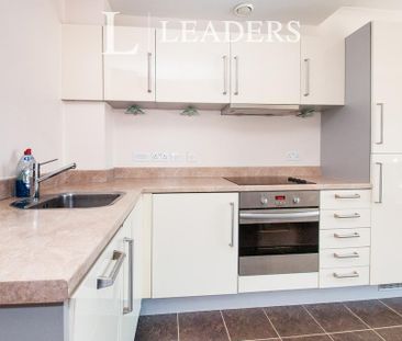 1 bedroom flat to rent - Photo 5