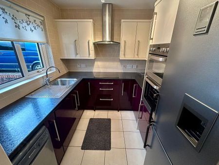 5 Hillside View, Newtownabbey, BT36 6DE - Photo 5