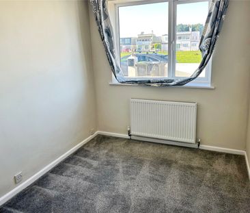 3 bedroom house to rent Sandy Beach Estate, PO11 - Photo 4