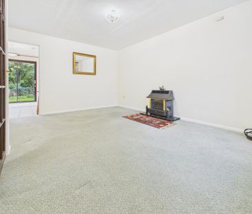 3 bedroom detached house to rent - Photo 2