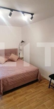 Garsoniera moderna tip studio, 25 mp, Semicentral, cu loc de parcare - Fotografie 1