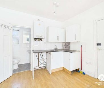 Wick Road, Hackney, London, E9 - Photo 5