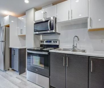 apartments at 45 Paisley Boulevard W - Photo 2