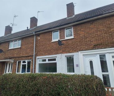 3 bedroom terraced house to rent - Photo 3