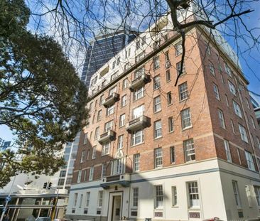 2 bedroom apartment in Auckland City - Photo 5