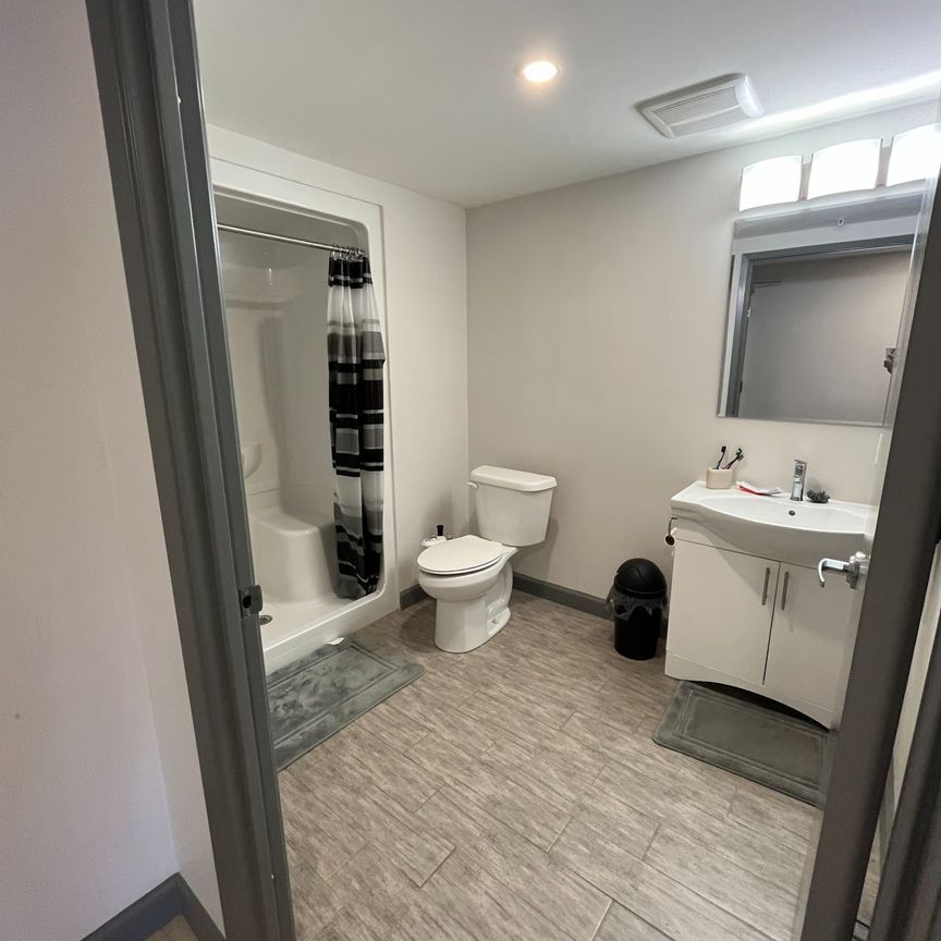 For Lease - 258B Sunview Street Unit# 2112, Waterloo, Ontario - Photo 1