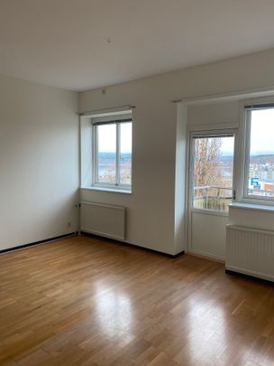 Lindängsvägen 17 - Foto 1