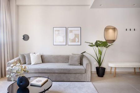 Luxury Apartment in Plaka C - Photo 4