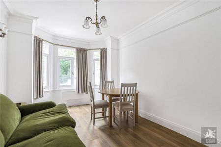 Red Lion Square, London, WC1R 4SE - Photo 2
