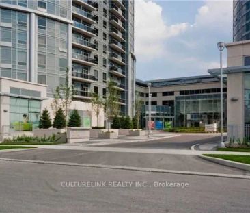 135 Village Green Square #3815 - Photo 3