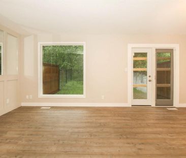 Beautiful 3 Bedroom Townhouse in Riverside Meadows - Photo 1