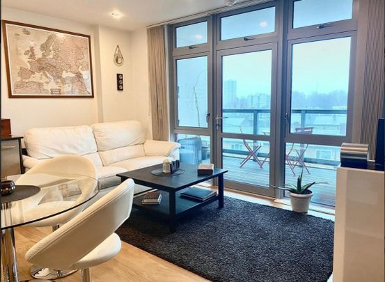 1 Bed Flat, Iona Tower, E14 - Photo 1
