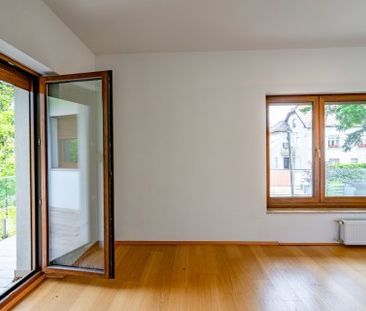 Csatlós utca - Photo 1
