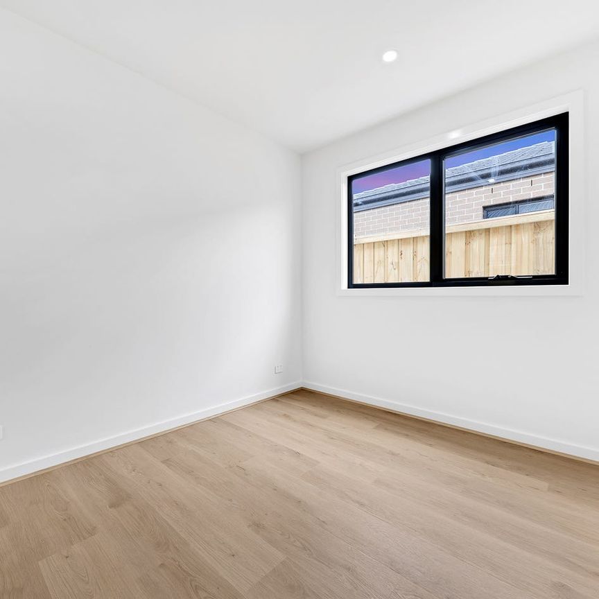 Reifrigerator Cooling and Heating, waiting for you to call home in Wollert - Photo 1