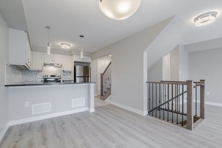 For Lease - 125 Toucan Trail, Oakville, Ontario - Photo 5