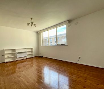 7/36 Disraeli Street, Kew - Photo 4