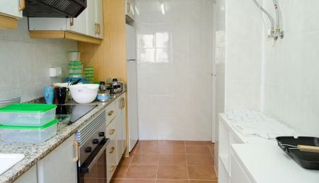 Carrer de Joaquín Costa, Valencia, Valencian Community 46005 - Photo 3