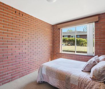 Convenient & Comfortable Living in Glenorchy - Photo 6