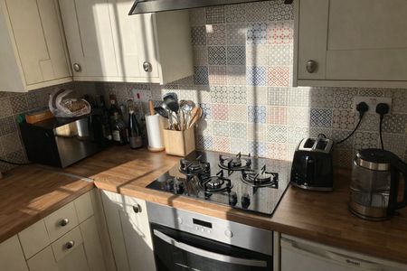 Room in a Shared Flat, Broxholm Road, SE27 - Photo 5