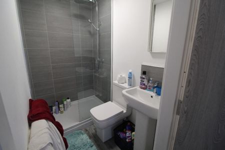 Gordon Street Flat 7, PRESTON, Lancashire PR1 7HJ - Photo 4