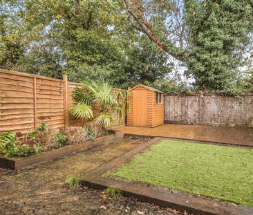 3 bedroom terraced house to rent - Photo 4